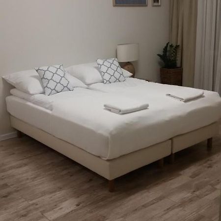 Apartament Grojecka Apartment Варшава Екстериор снимка