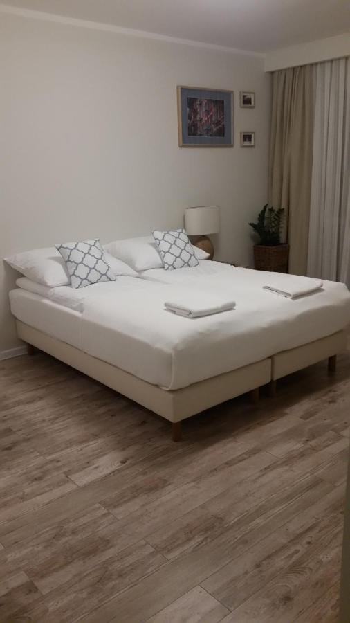 Apartament Grojecka Apartment Варшава Екстериор снимка